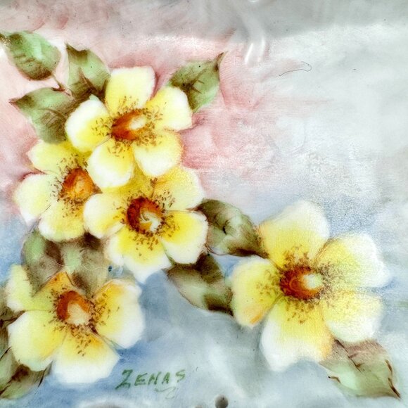 Hand Painted Vintage Yellow FlowerTrinket Tray Signed By Zenas 1940s - Picture 9 of 9